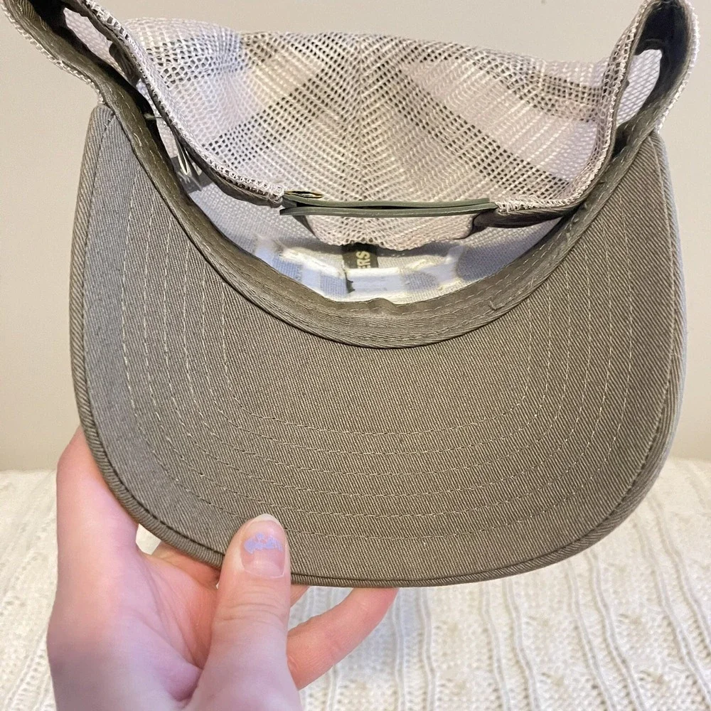 YETI Badge‎ Trucker Hat- Tan Brown color w/ White mesh lmtd edition Baseball